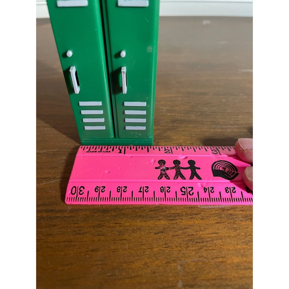 Roblux Green Miniature Toy School Locker - Picture 3 of 6